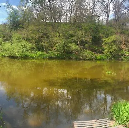 Nyaraló Chata Hamrovka Vlastejovice